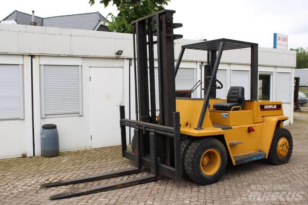 CAT V 130 Dizelski viličari
