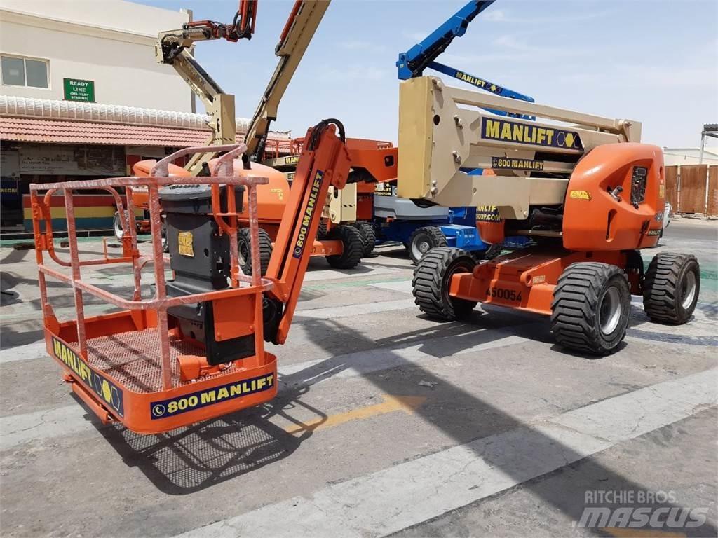 JLG 450AJ Zglobne podizne platforme