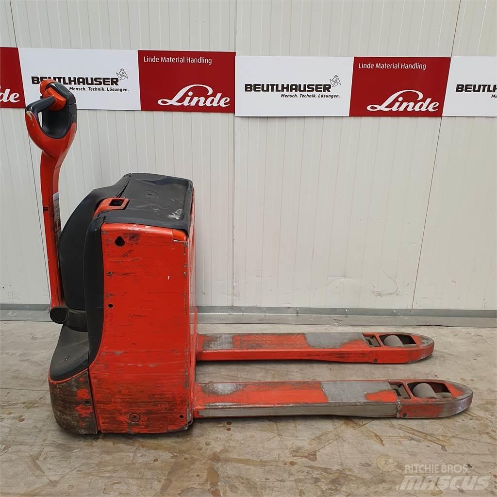 Linde T16 Nisko podizni električni viličar