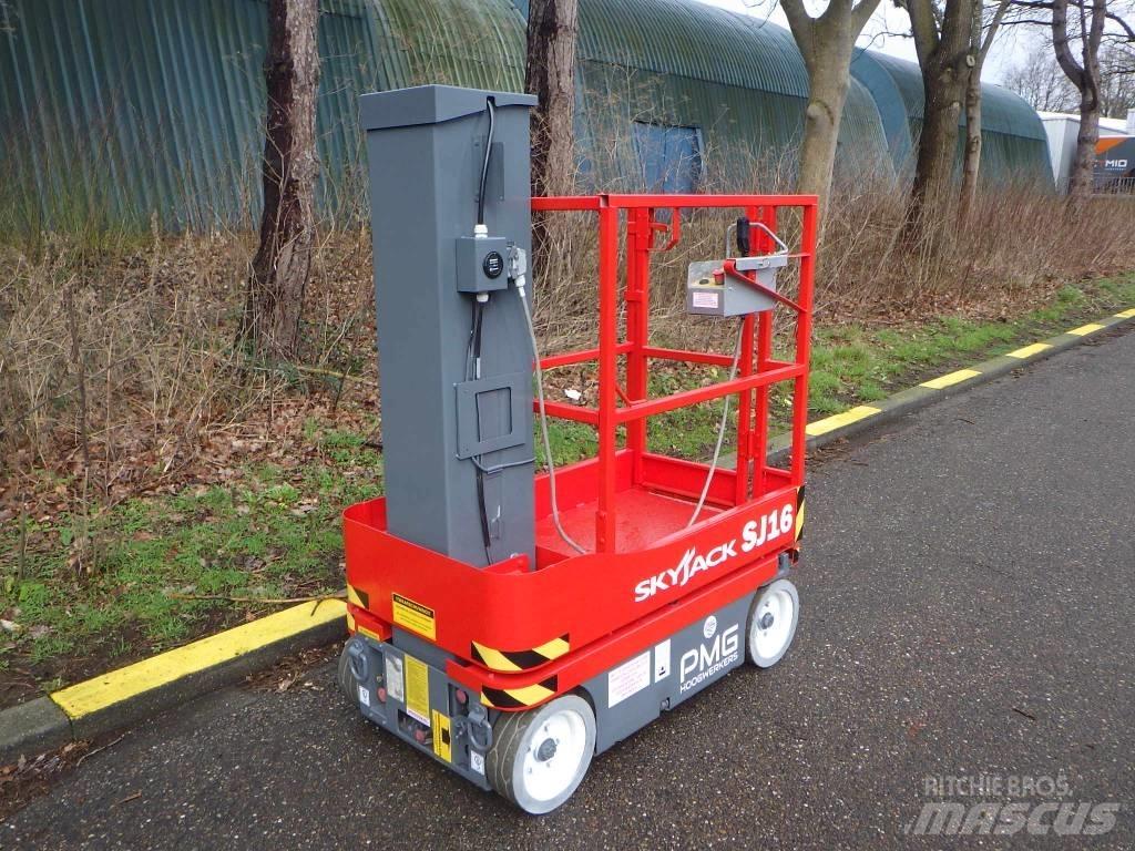 SkyJack SJ16 Vertikalne radne podizne platforme