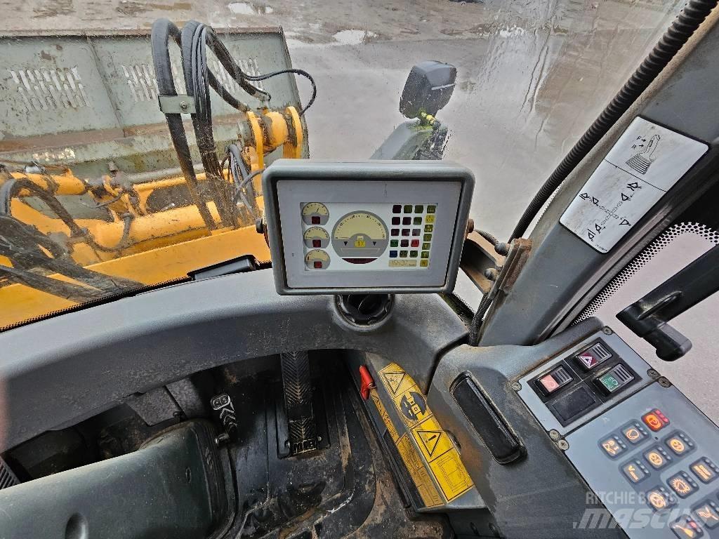 Liebherr L 524 Utovarivači na kotačima