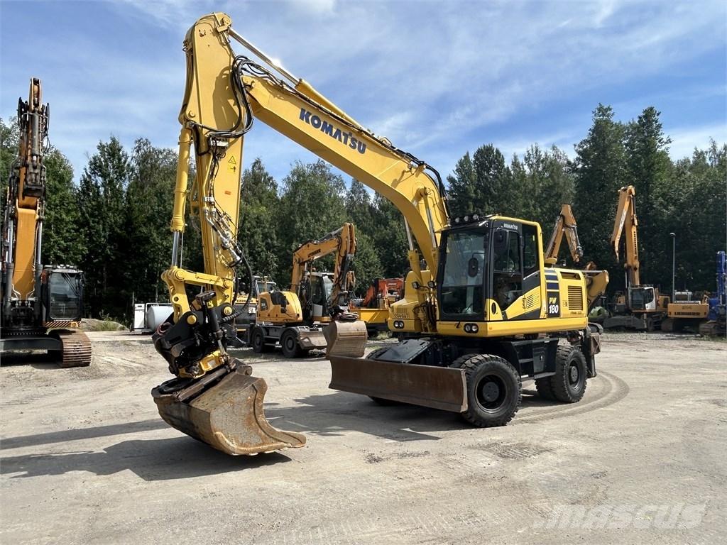 Komatsu PW 180-11 Bageri na kotačima