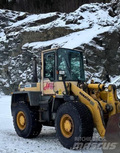 Komatsu WA 270 Utovarivači na kotačima