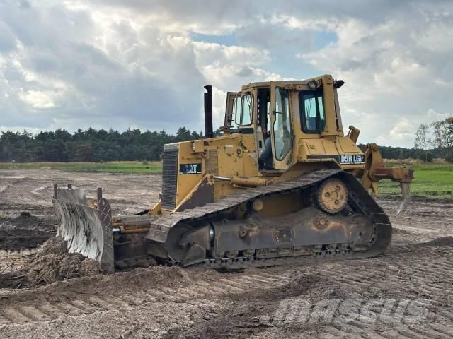 CAT D 5 H LGP II Buldožeri gusjeničari
