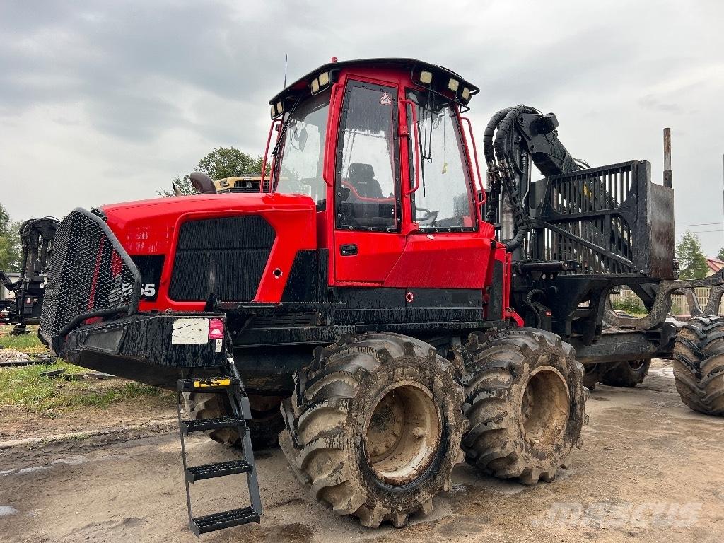 Komatsu 855 Forvarderi
