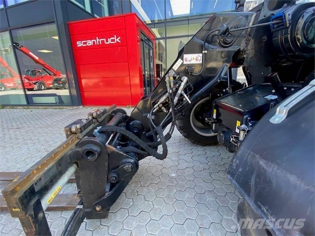 Manitou MLT630 Poljoprivredni teleskopski utovarivači