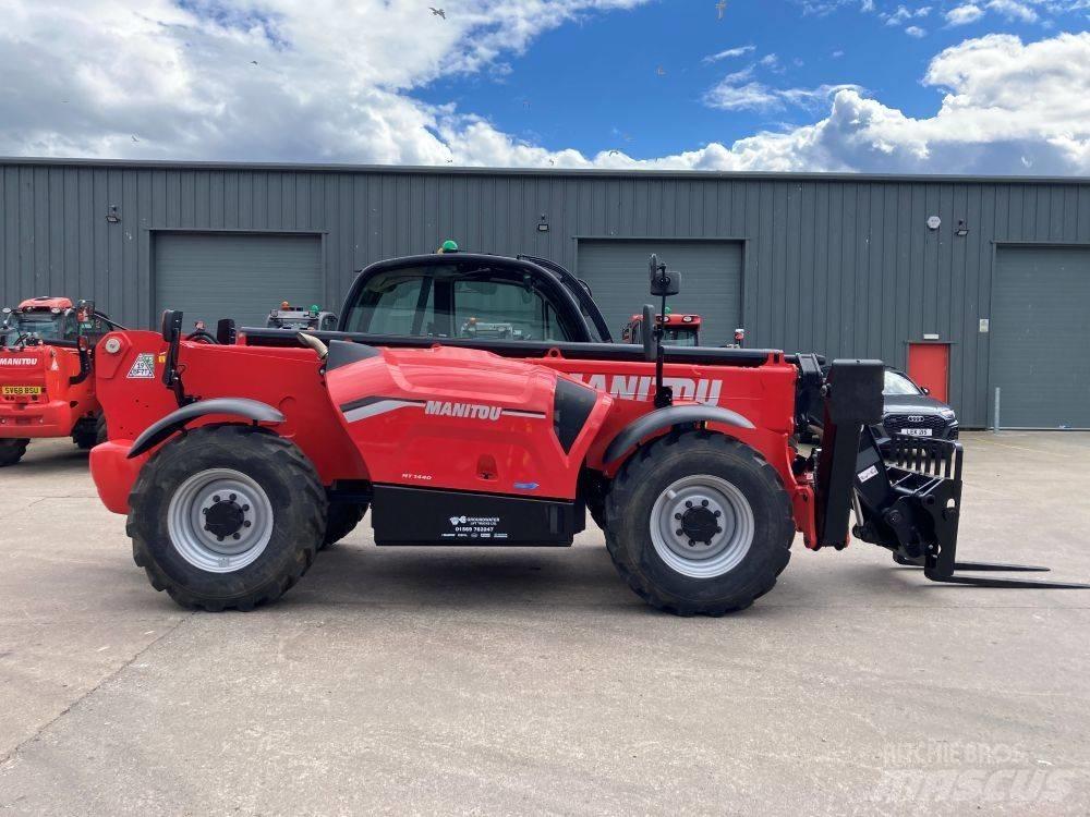 Manitou MT 1440 Teleskopski viličari