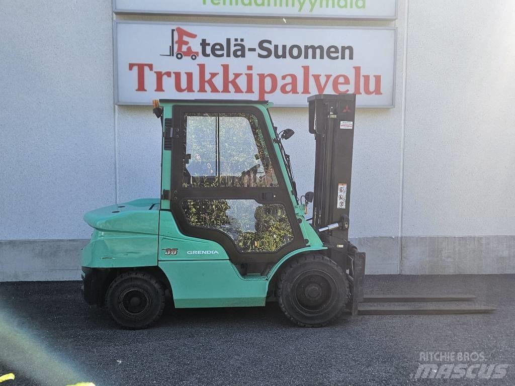 Mitsubishi FD35N Dizelski viličari