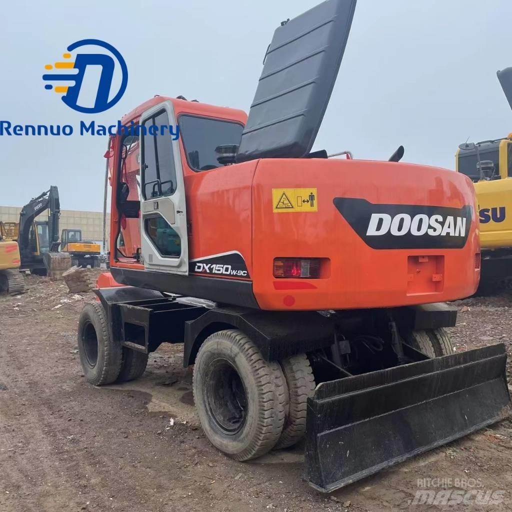 Doosan DX150W-7 Bageri na kotačima