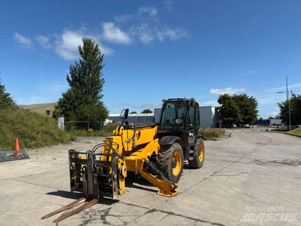 JCB 540-140 Teleskopski viličari
