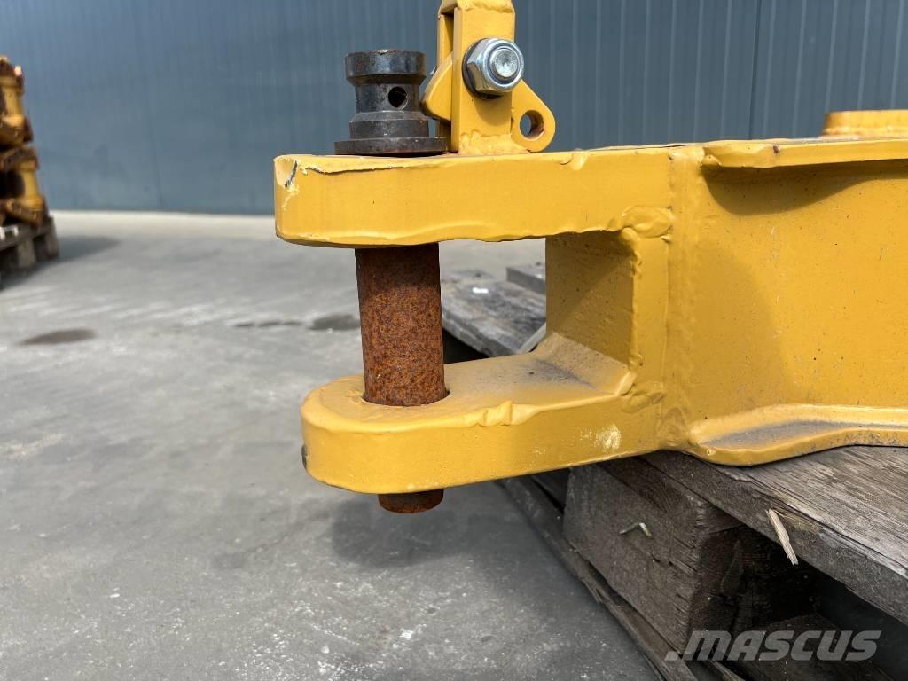 CAT D6R / D6T Zugmaul Ostale komponente