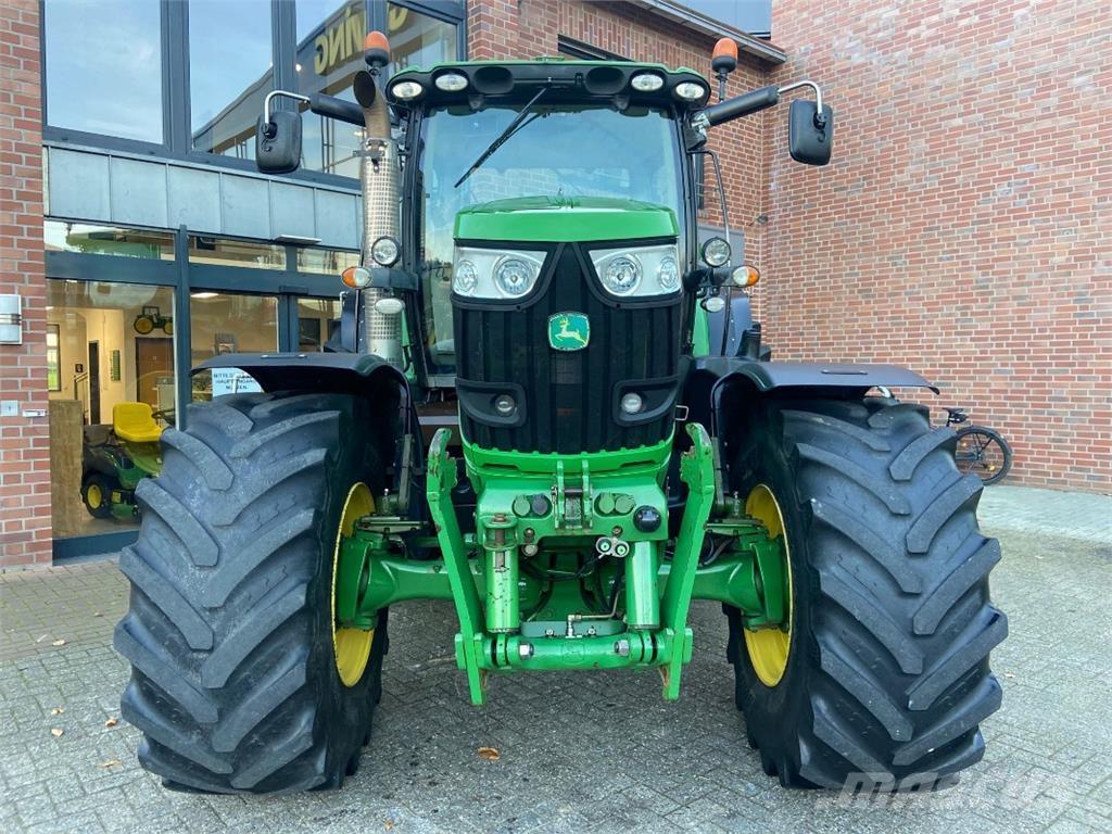 John Deere 6210R Traktori