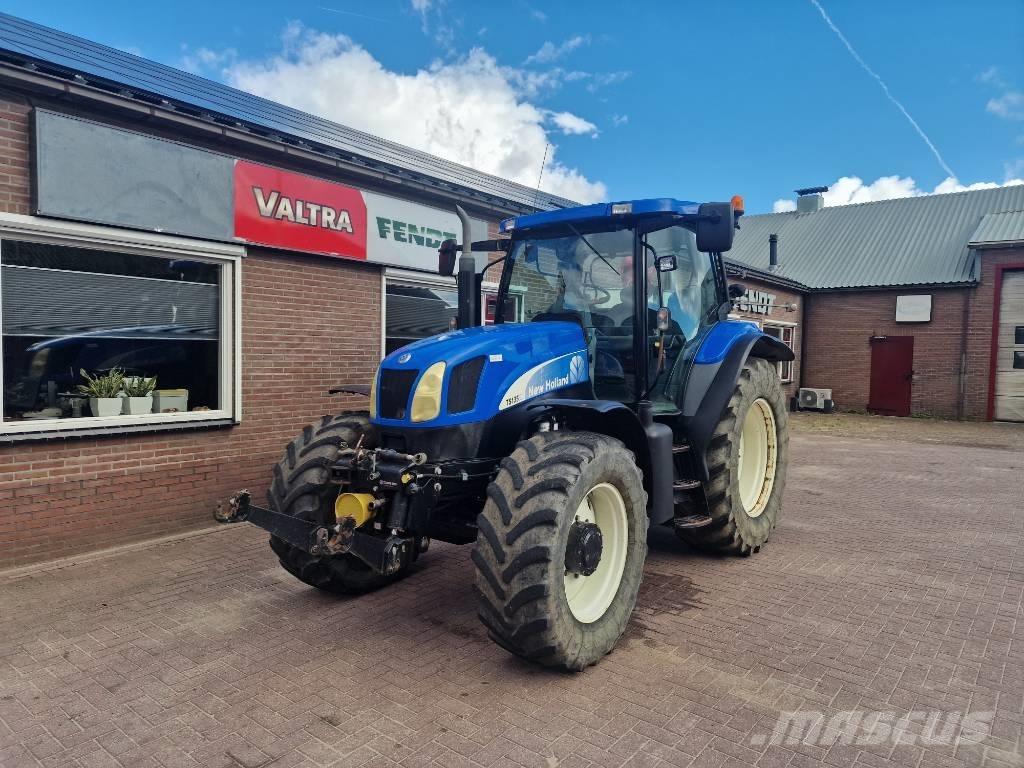 New Holland TS 135 A Traktori