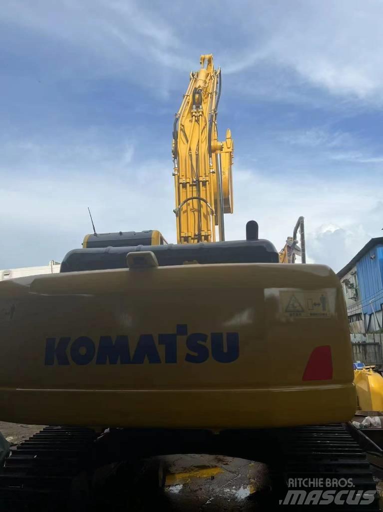 Komatsu PC 210 LC Bageri gusjeničari