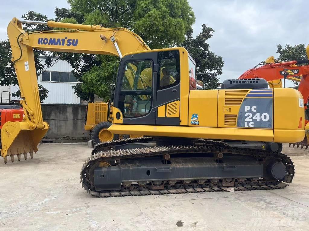 Komatsu PC 240 LC Bageri gusjeničari