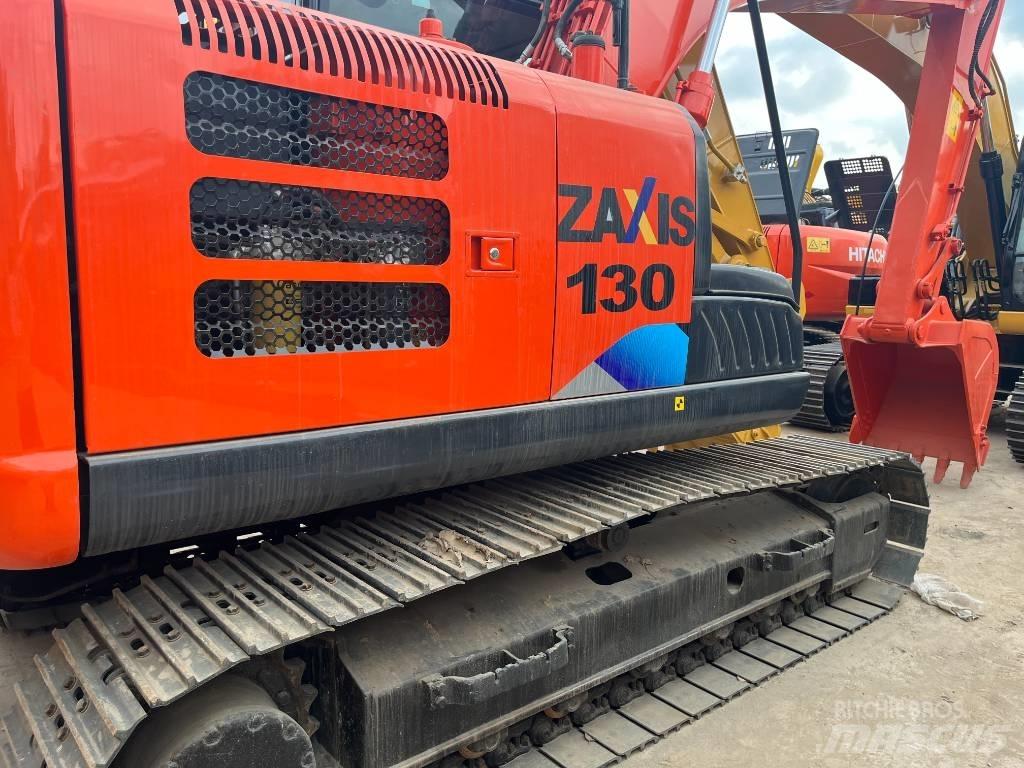 Hitachi 130-5 Bageri gusjeničari