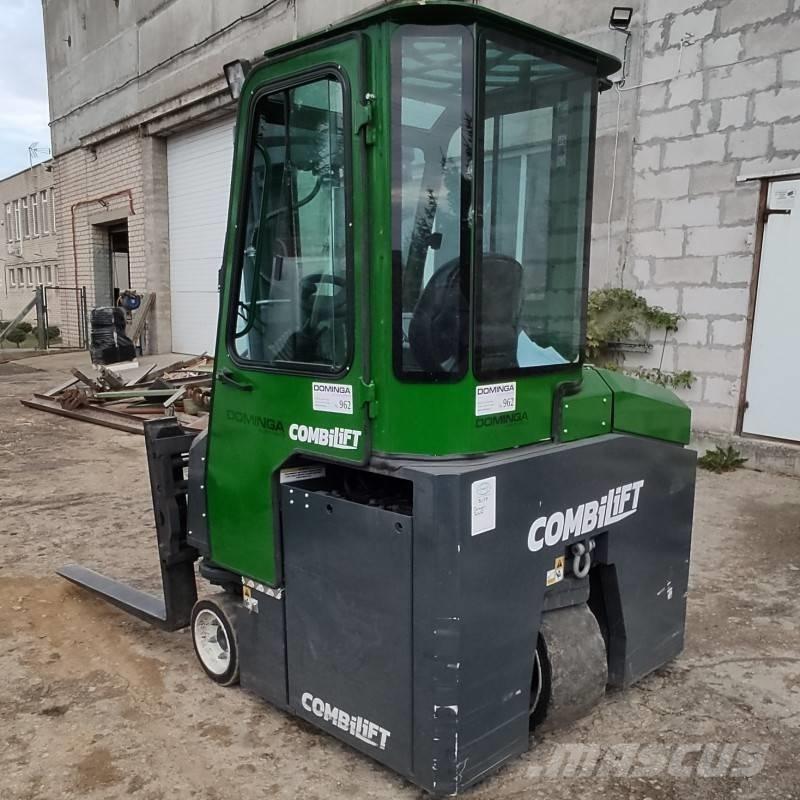 Combilift CBE 2500 Viličari sa 4-stranskim dohvatom