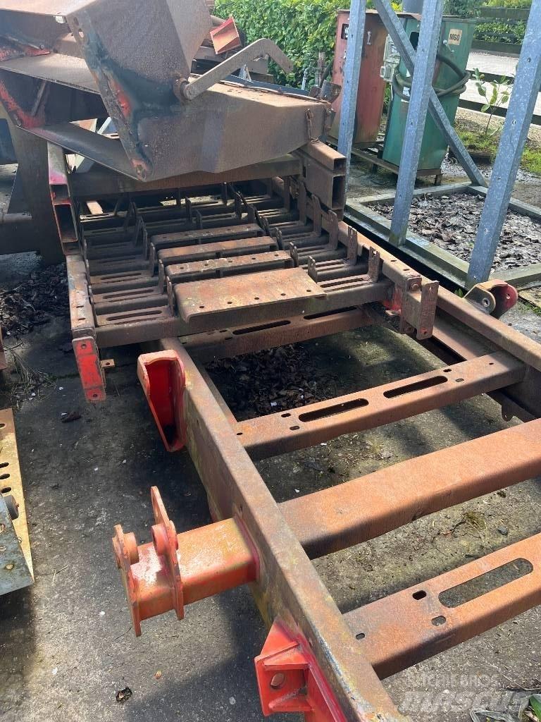 Sandvik QJ 341 Mobilne drobilice