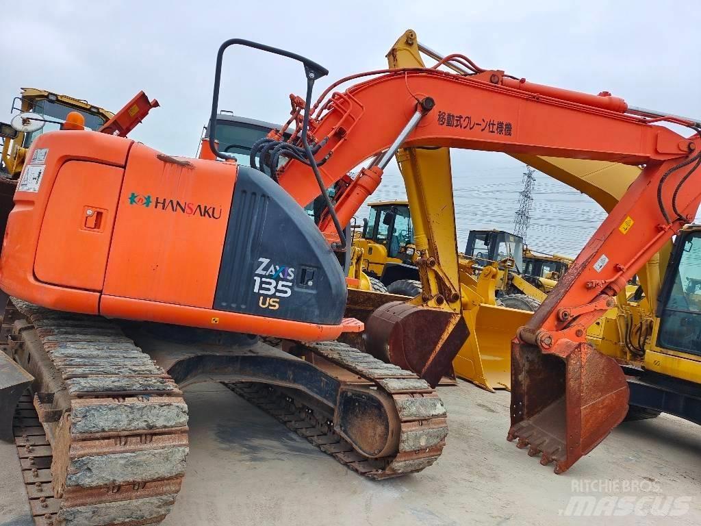 Hitachi ZX 135 US Bageri gusjeničari
