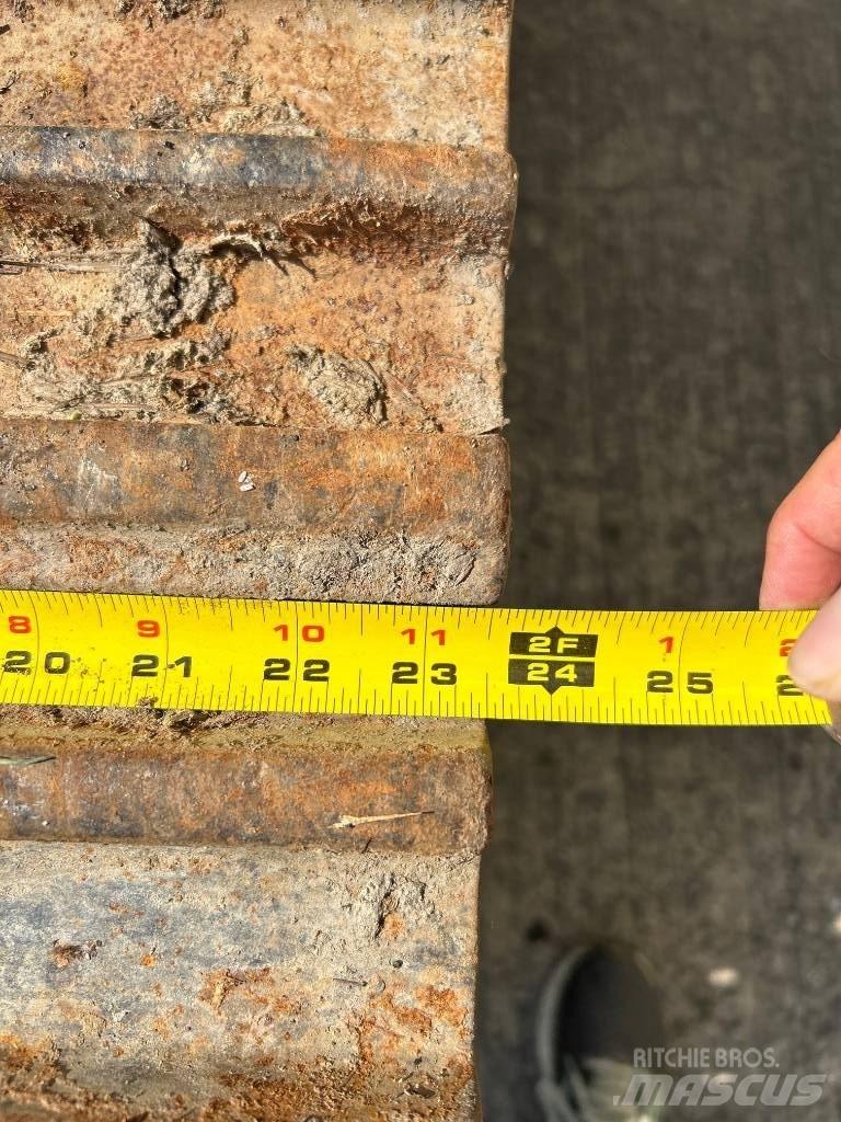 DEERE 130G Bageri gusjeničari