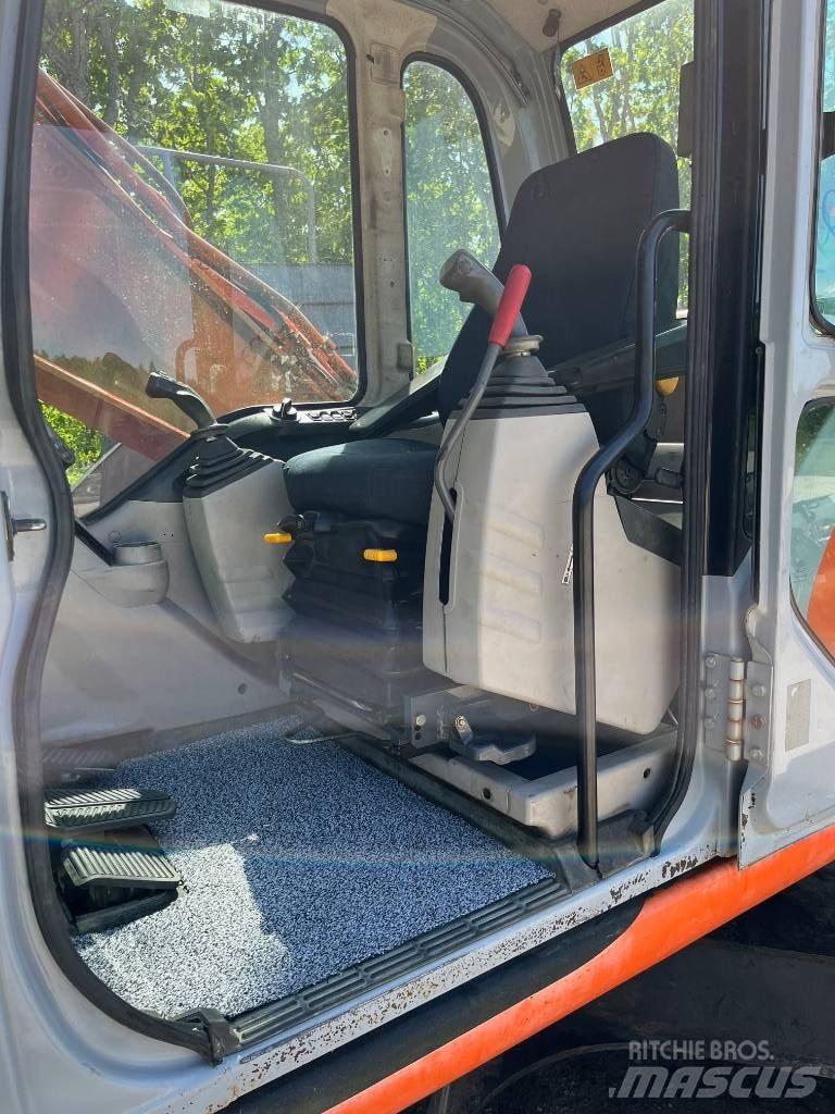 Fiat-Kobelco E 215 Bageri gusjeničari