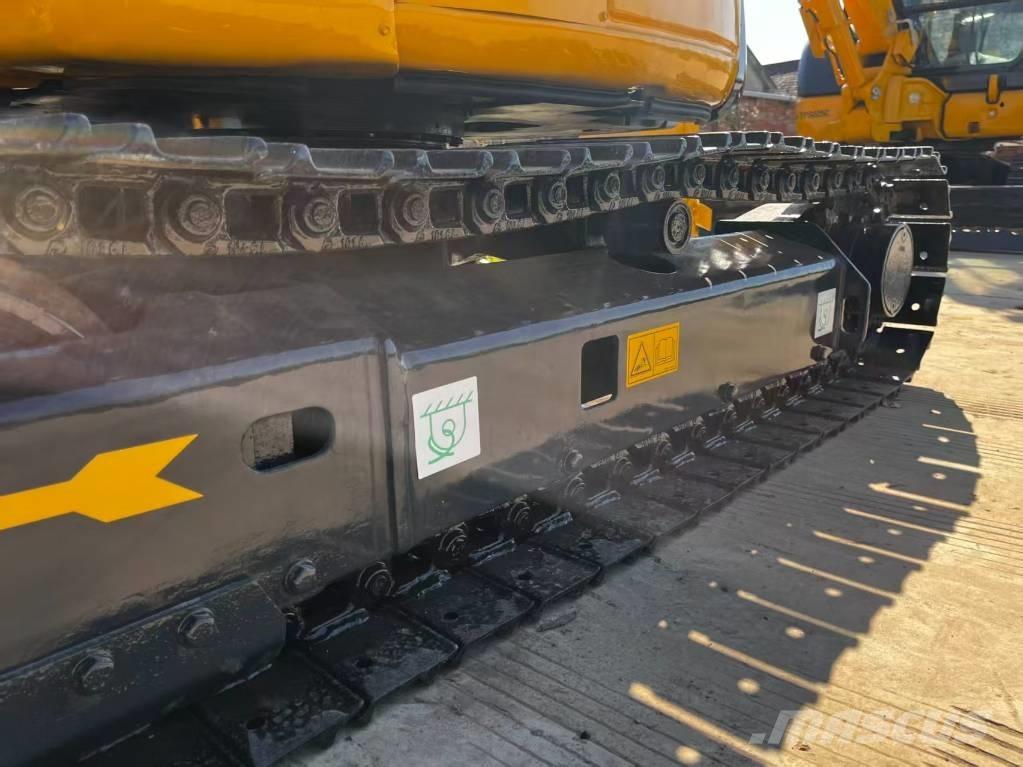 Komatsu PC 35 MR Mini bageri <7t