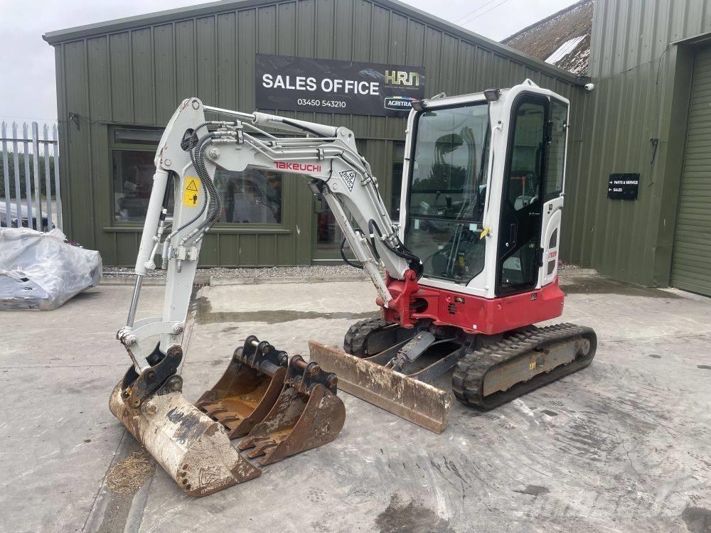 Takeuchi TB 325 R Mini bageri <7t
