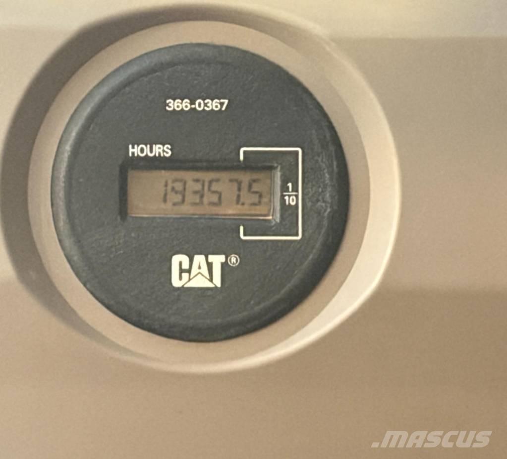 CAT 330FL Bageri gusjeničari