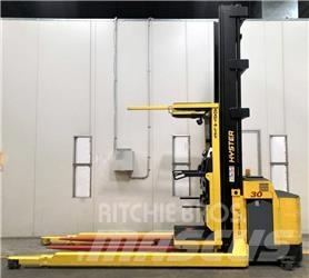 Hyster R30XMF2 Visokopodizni komisioni viličar