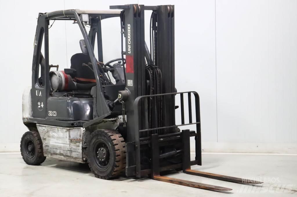 Nissan U1D2A20LQ Plinski viličari