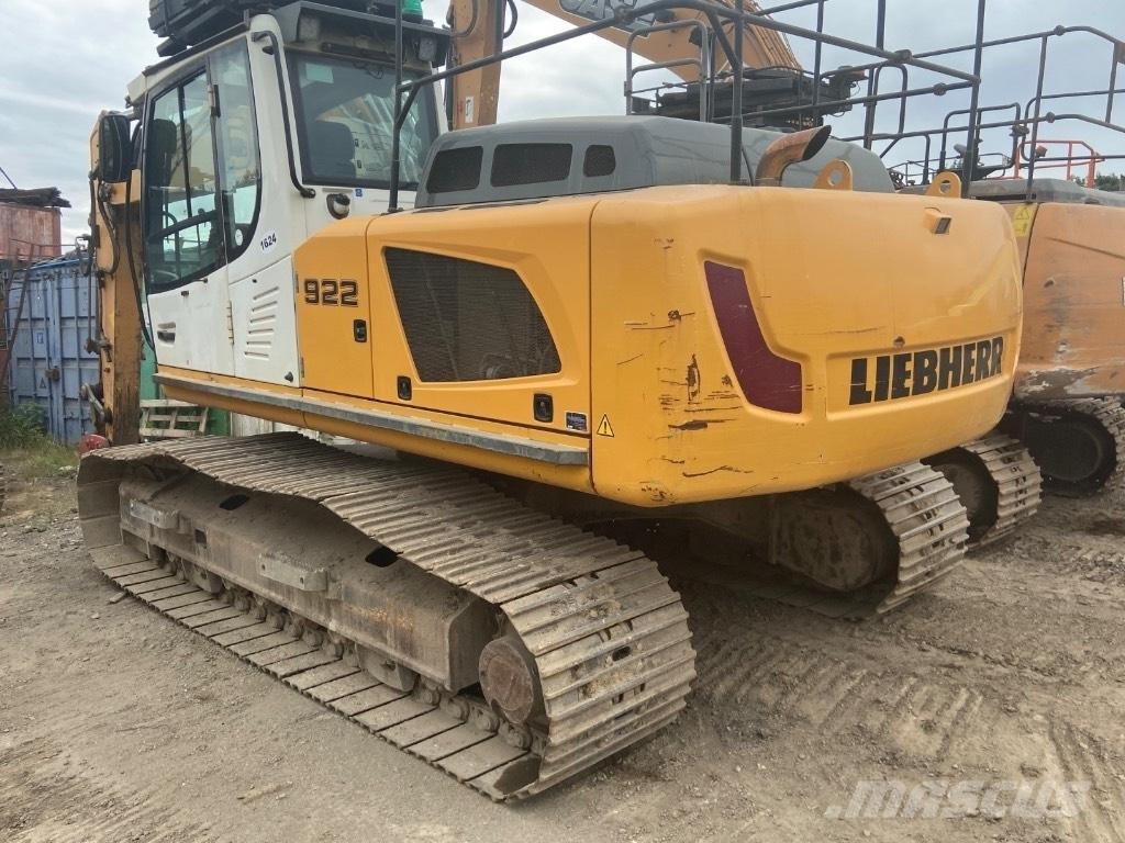 Liebherr R 922 Bageri gusjeničari
