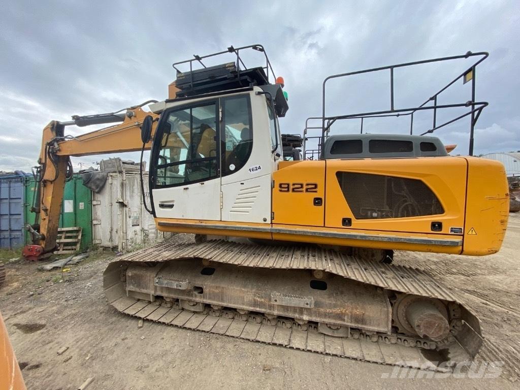 Liebherr R 922 Bageri gusjeničari