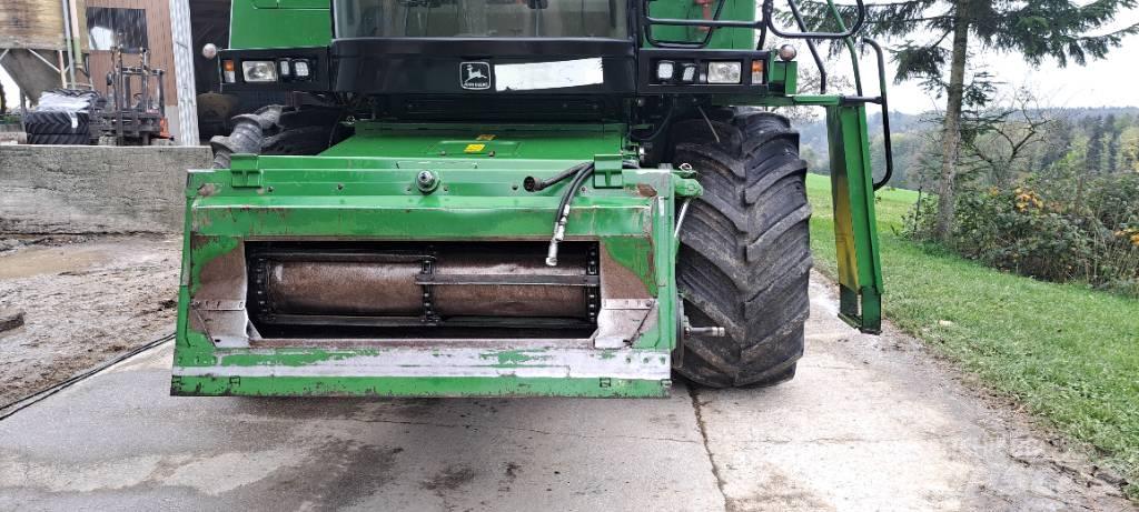 John Deere 2056HM Kombajni