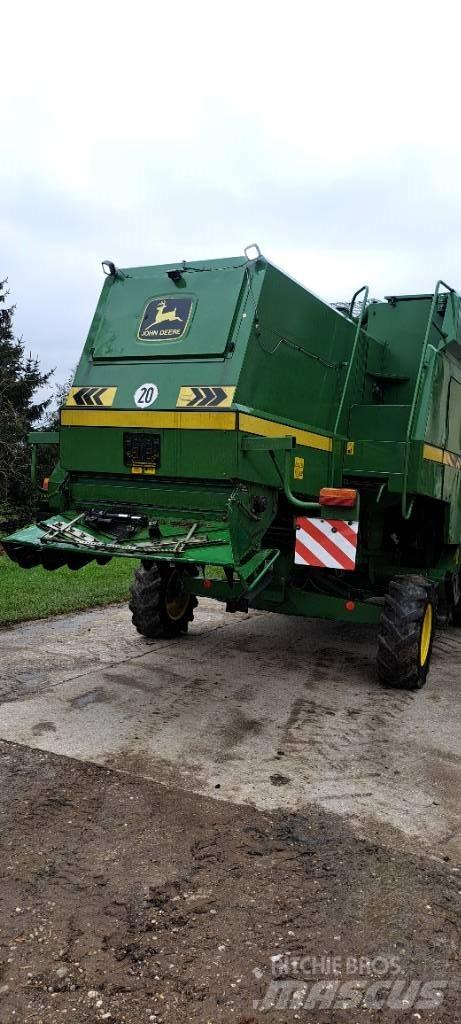 John Deere 2056HM Kombajni