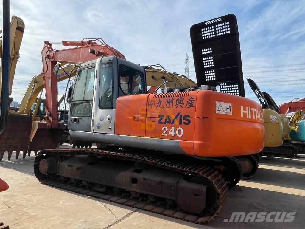 Hitachi ZX 240 Bageri gusjeničari