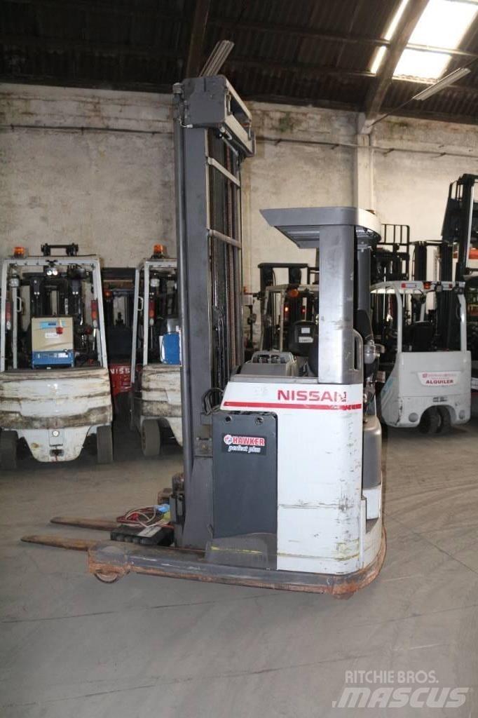 Nissan UNS 160 Viličari sa pomičnim stupom