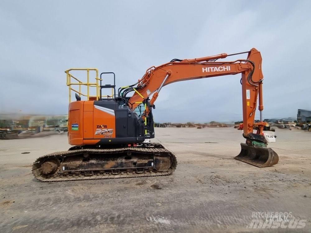 Hitachi ZX225USLC-7 Bageri gusjeničari