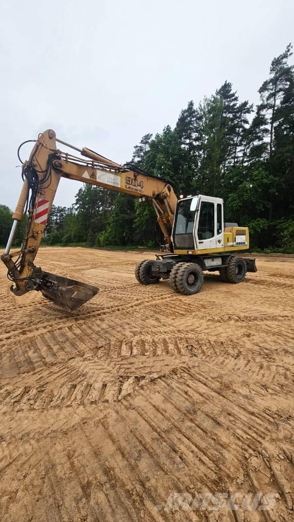 Liebherr 904 Bageri na kotačima