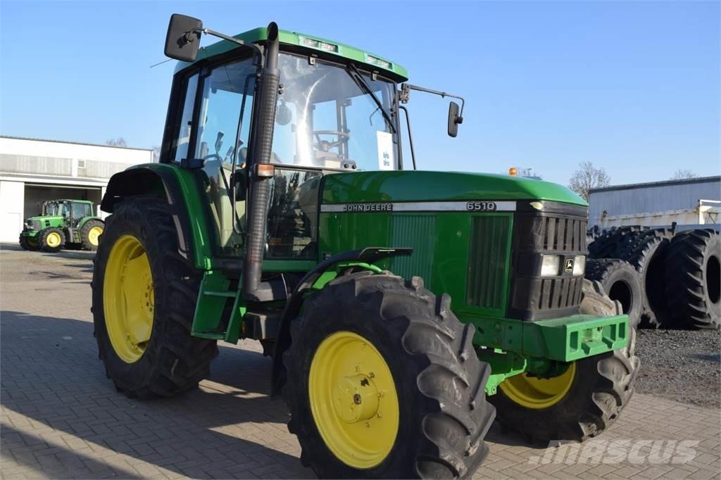 John Deere 6510 Traktori