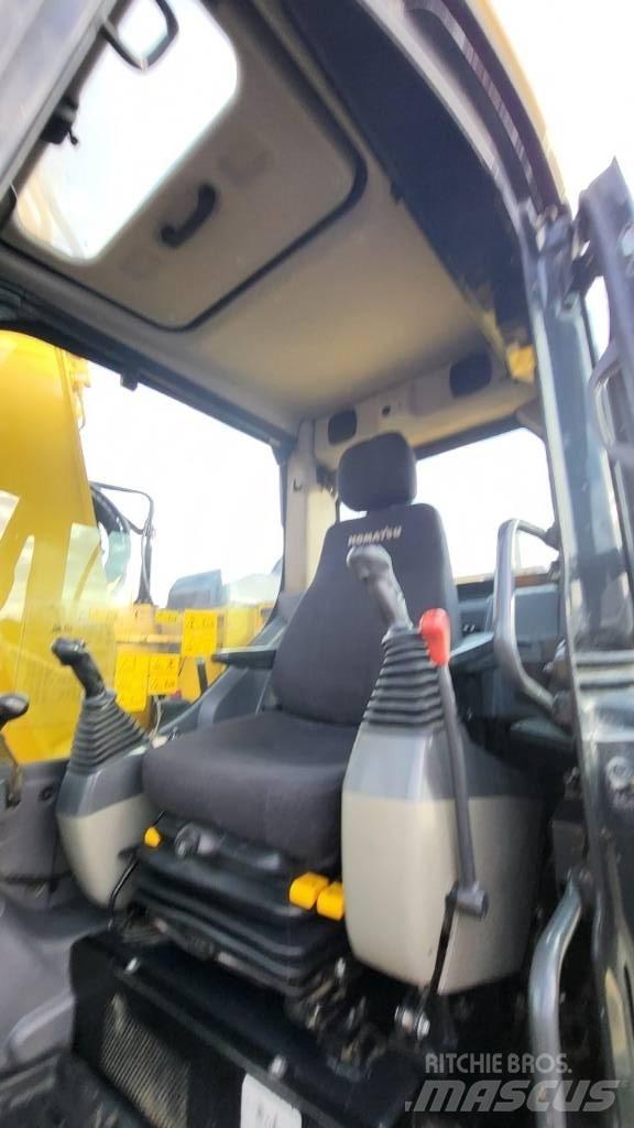 Komatsu PC 138 US-11 Bageri gusjeničari