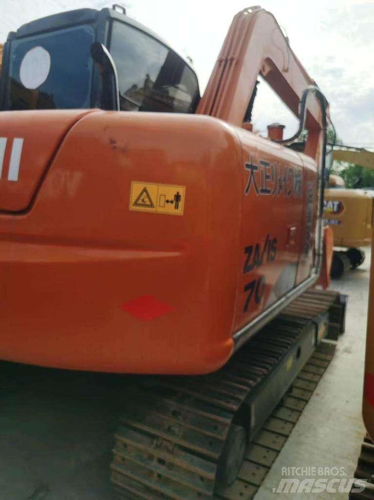 Hitachi ZX 70 Midi bageri 7t – 12t