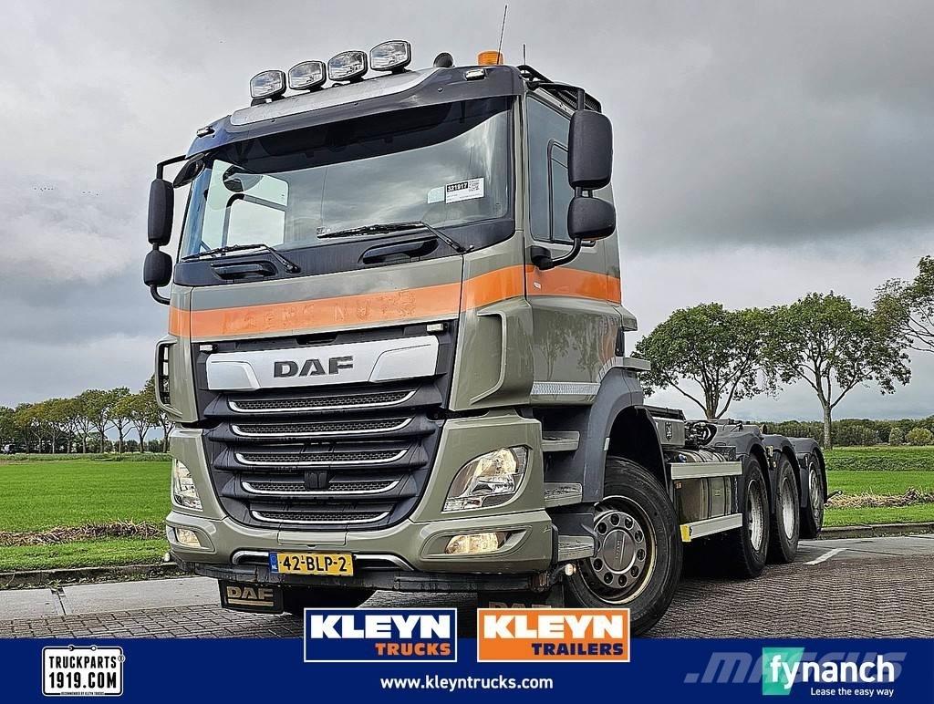 DAF CF 480 FAW Rol kiper kamioni s kukama za dizanje