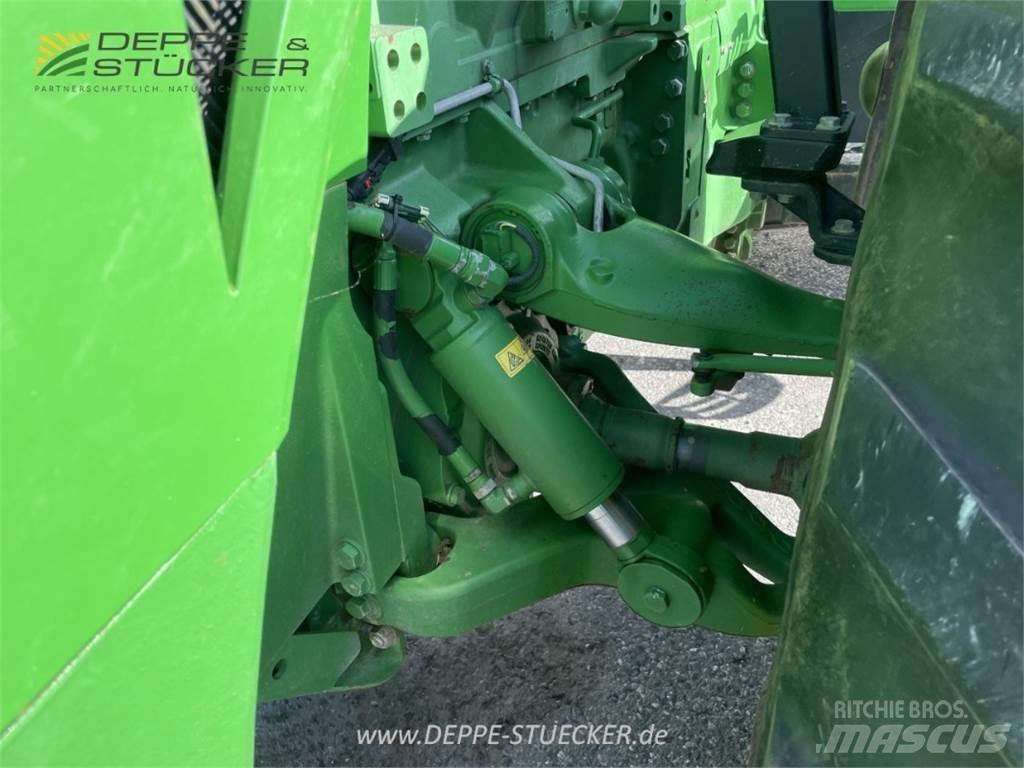 John Deere 8335R Traktori