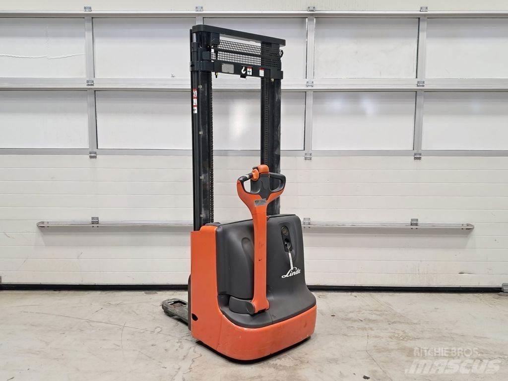 Linde L10 Ručni električni viličar