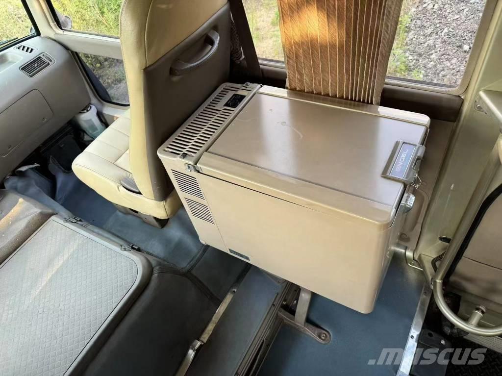 Toyota Coaster Bus Mini autobusi