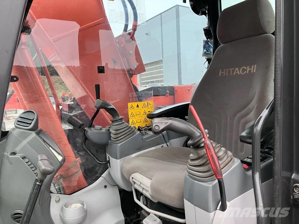 Hitachi ZX 135 US-5 Bageri gusjeničari