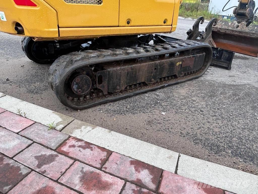 CAT 301.8 Mini bageri <7t