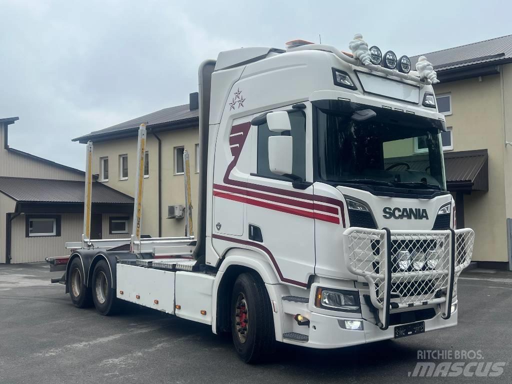 Scania R 730 B6X4NB Kamioni za drva