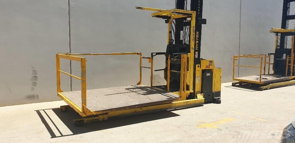 Hyster R30XMF2 Visokopodizni komisioni viličar