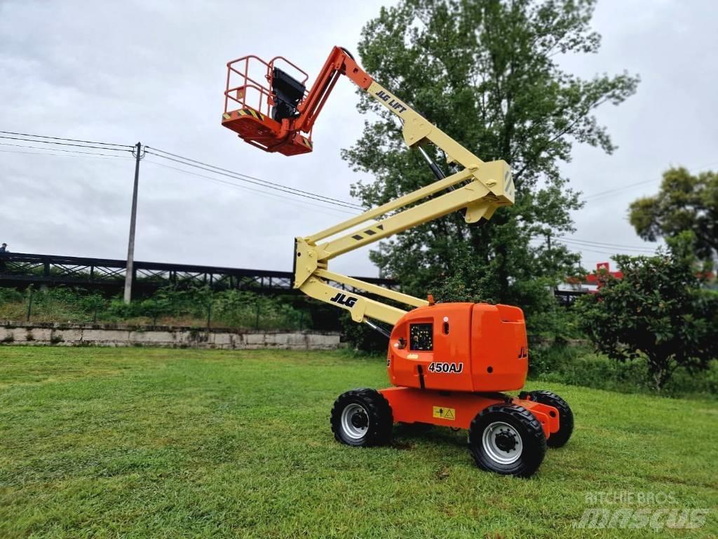 JLG 450 AJ Zglobne podizne platforme